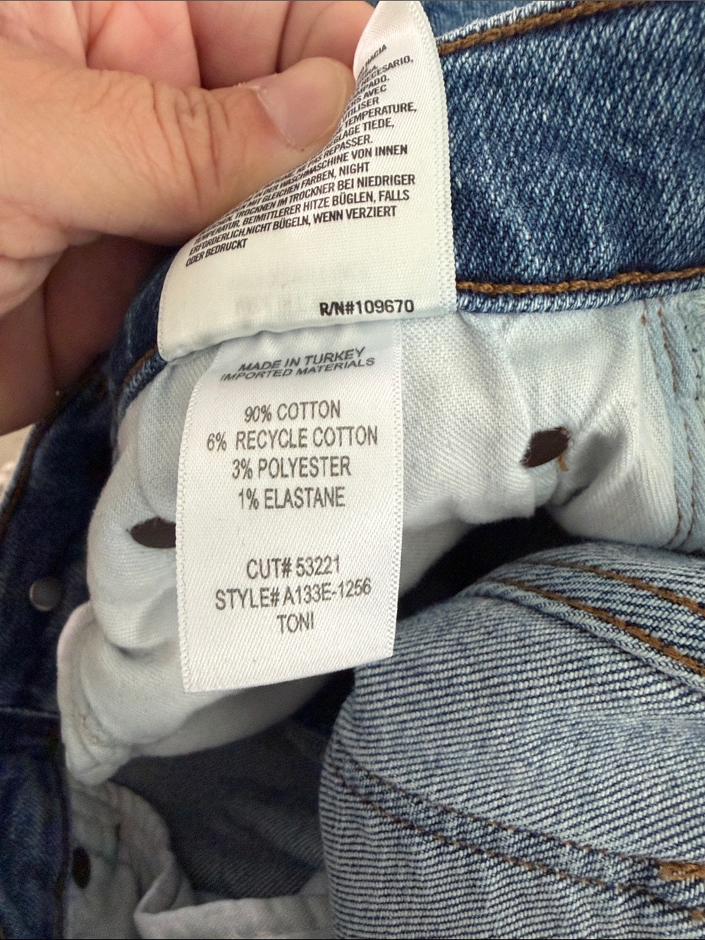 Agolde “Toni” High-Rise distressed Jeans. Size 28 - Picture 5 of 5